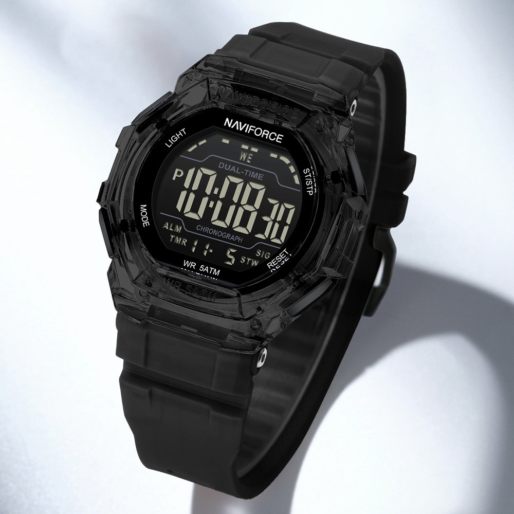 NAVIFORCE Multifunction Men LE - огляд і ціна Field Watch Military