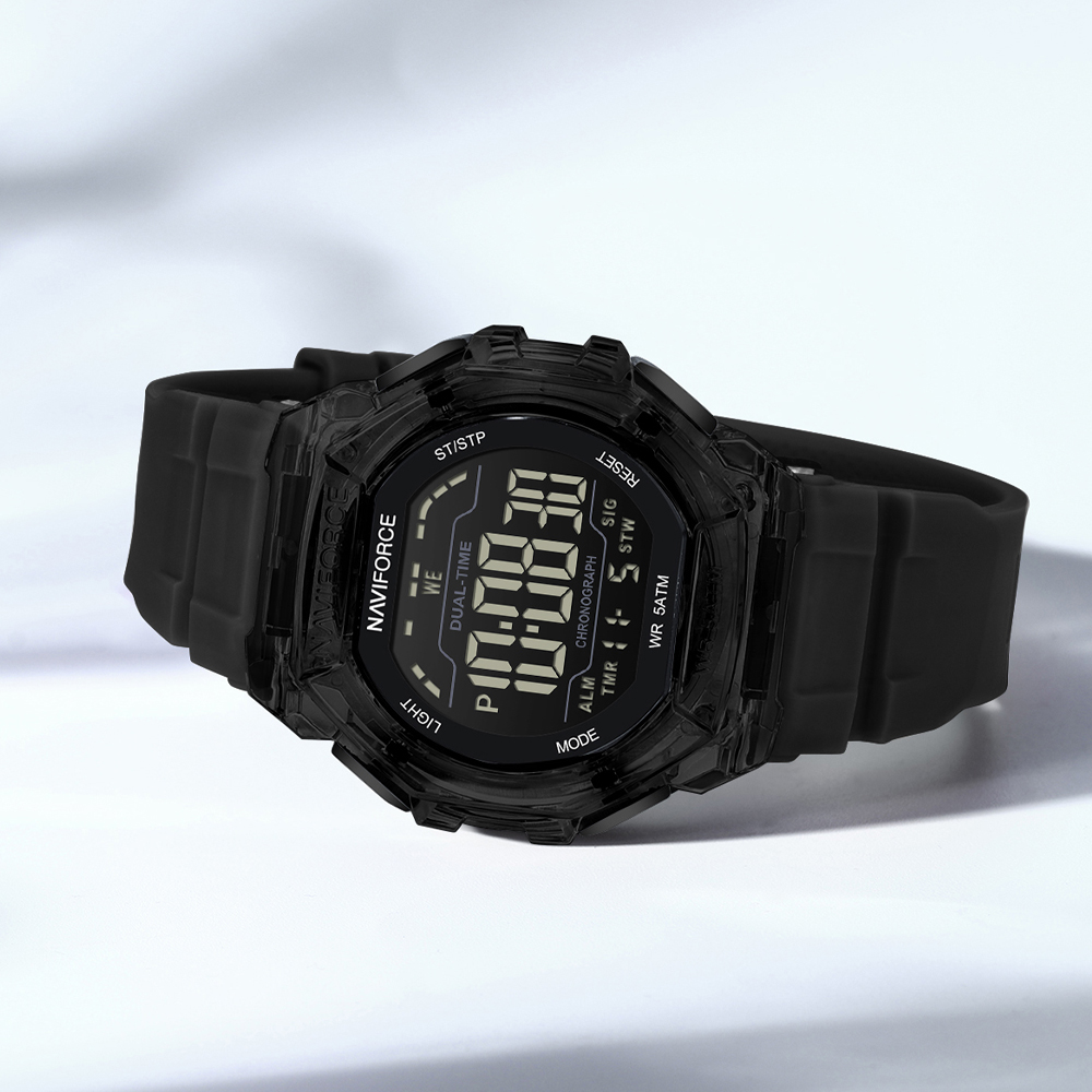 NAVIFORCE Multifunction Men LE - огляд і ціна Field Watch Military