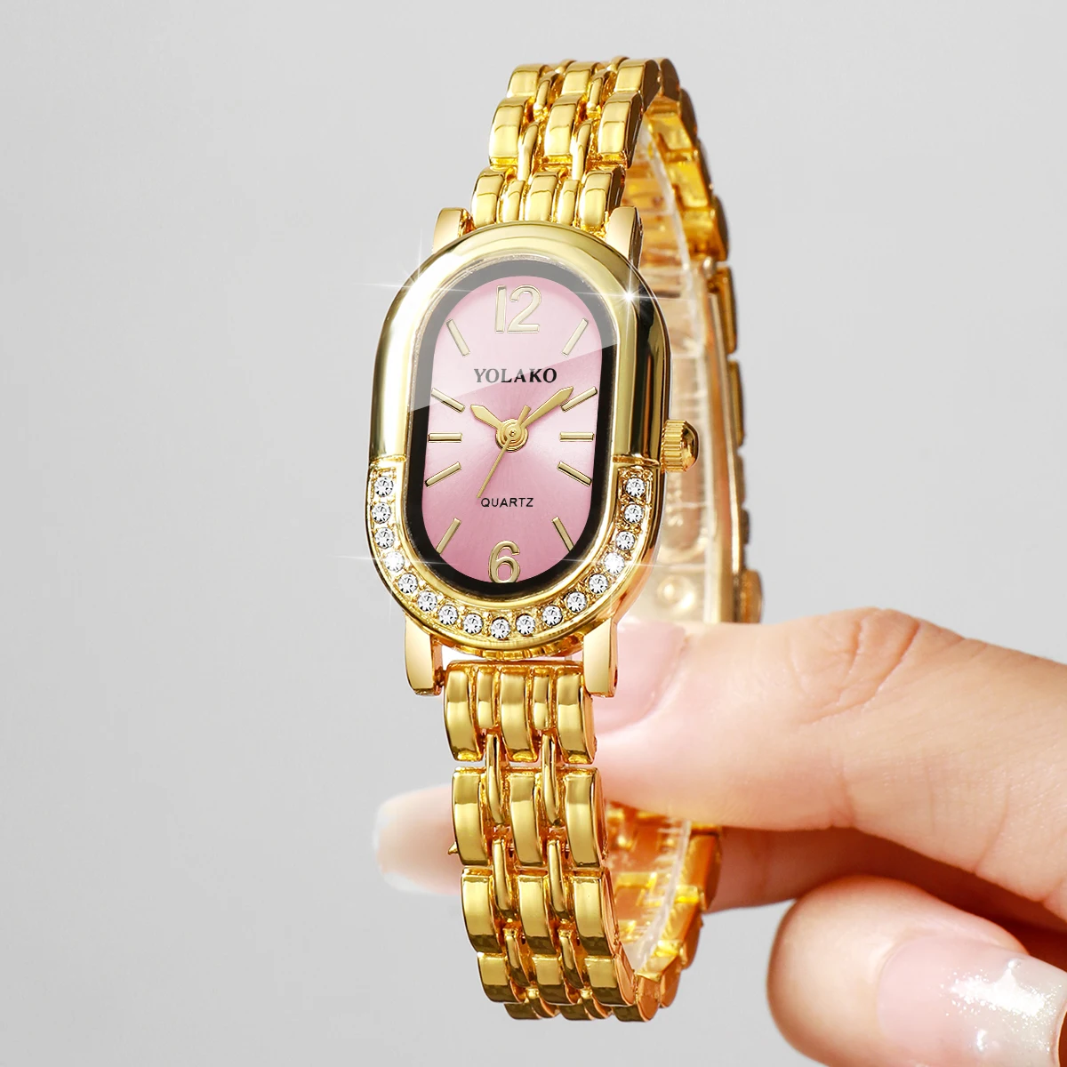 Luxury Rhinestone Women Quartz - огляд і ціна Luxury Watch Storage