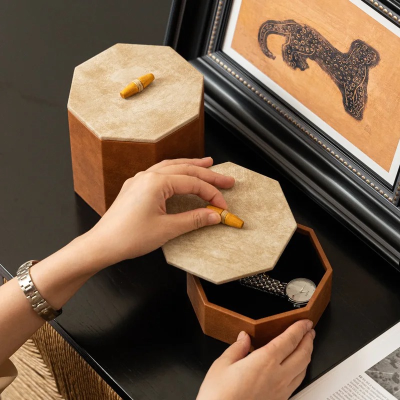 Italian Watch Organizers Smoot - огляд і ціна Luxury Watch Storage