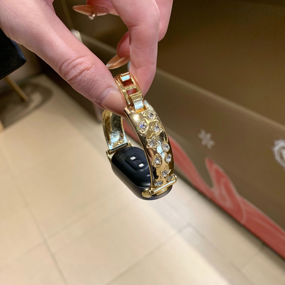 Luxury Shine Star Diamond Stra - огляд і ціна Xiaomi Luxury Watch