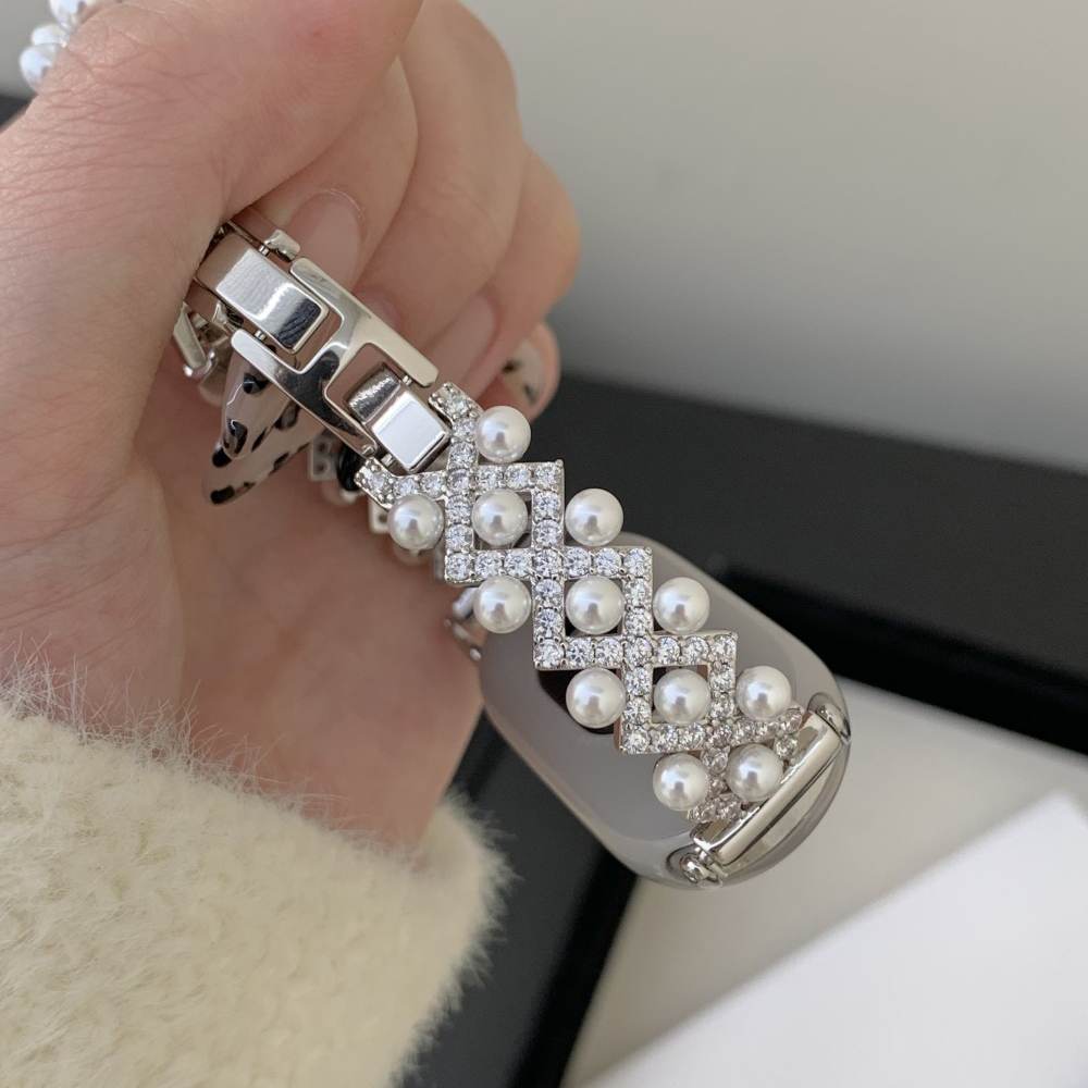 Lady Pearl Cross Inlaid Diamon - огляд і ціна Xiaomi Luxury Watch